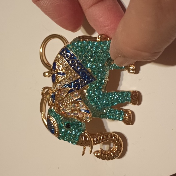 Beautiful Blue Elephant Bag Charm - Picture 2 of 3